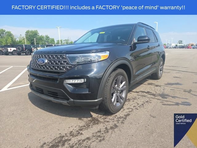 Certified 2024 Ford Explorer XLT w/ Equipment Group 202A AWD/4WD image 2