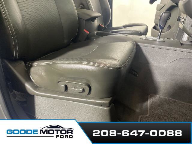 Used 2021 Nissan Frontier PRO-4X w/ Pro-4x Utility Package image 25