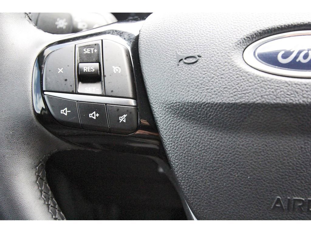 Certified 2022 Ford Escape SE w/ SE Sport Appearance Package image 18