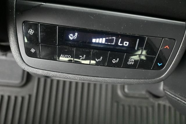 Used 2023 Nissan Pathfinder Rock Creek AWD/4WD image 16