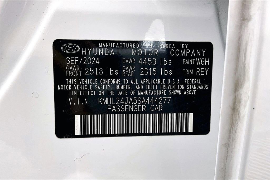 Used 2025 Hyundai Sonata SE image 33