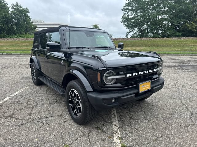 Certified 2022 Ford Bronco Outer Banks AWD/4WD image 2