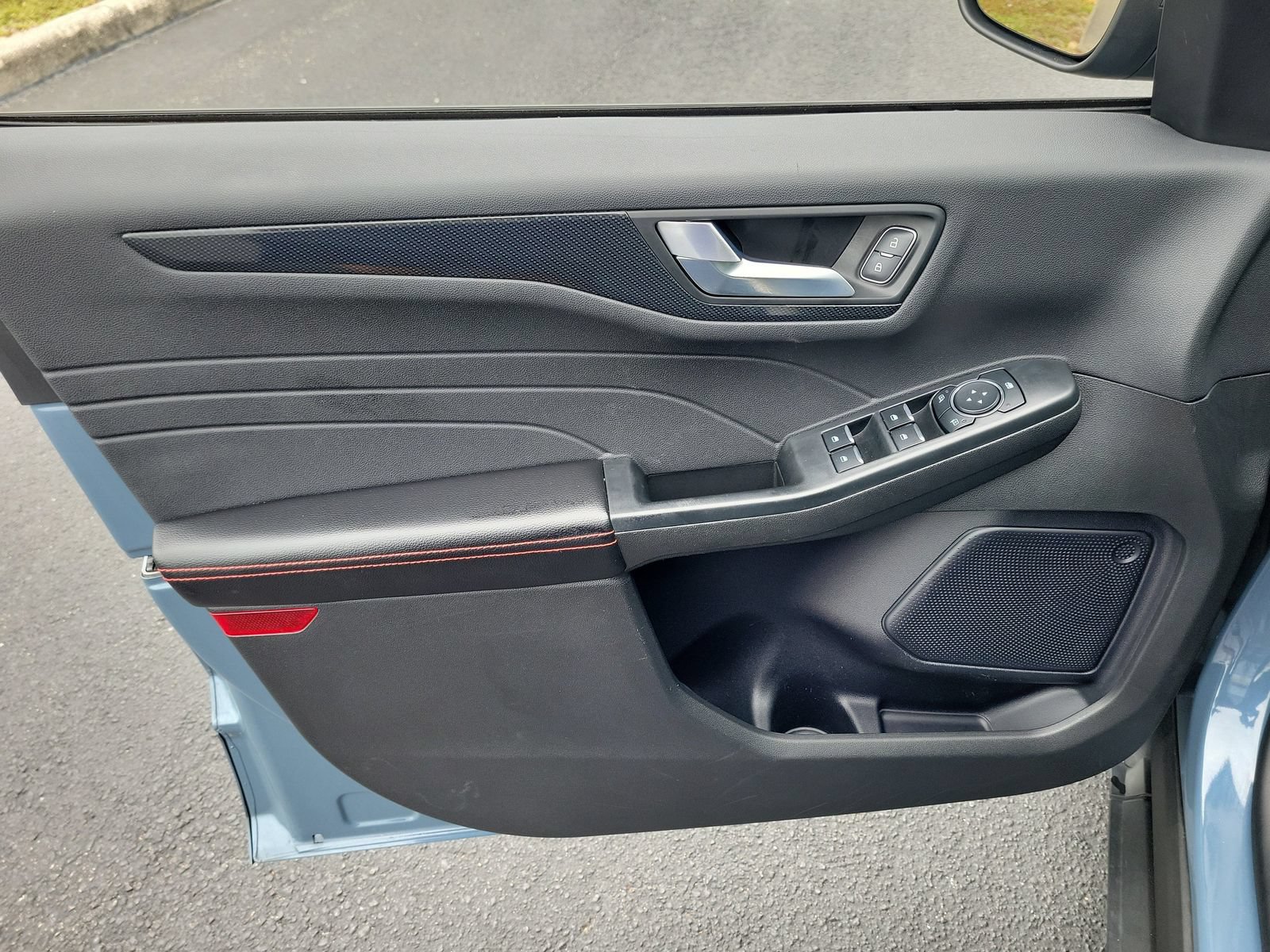 Certified 2024 Ford Escape ST-Line w/ Tech Pack #1 FWD image 14
