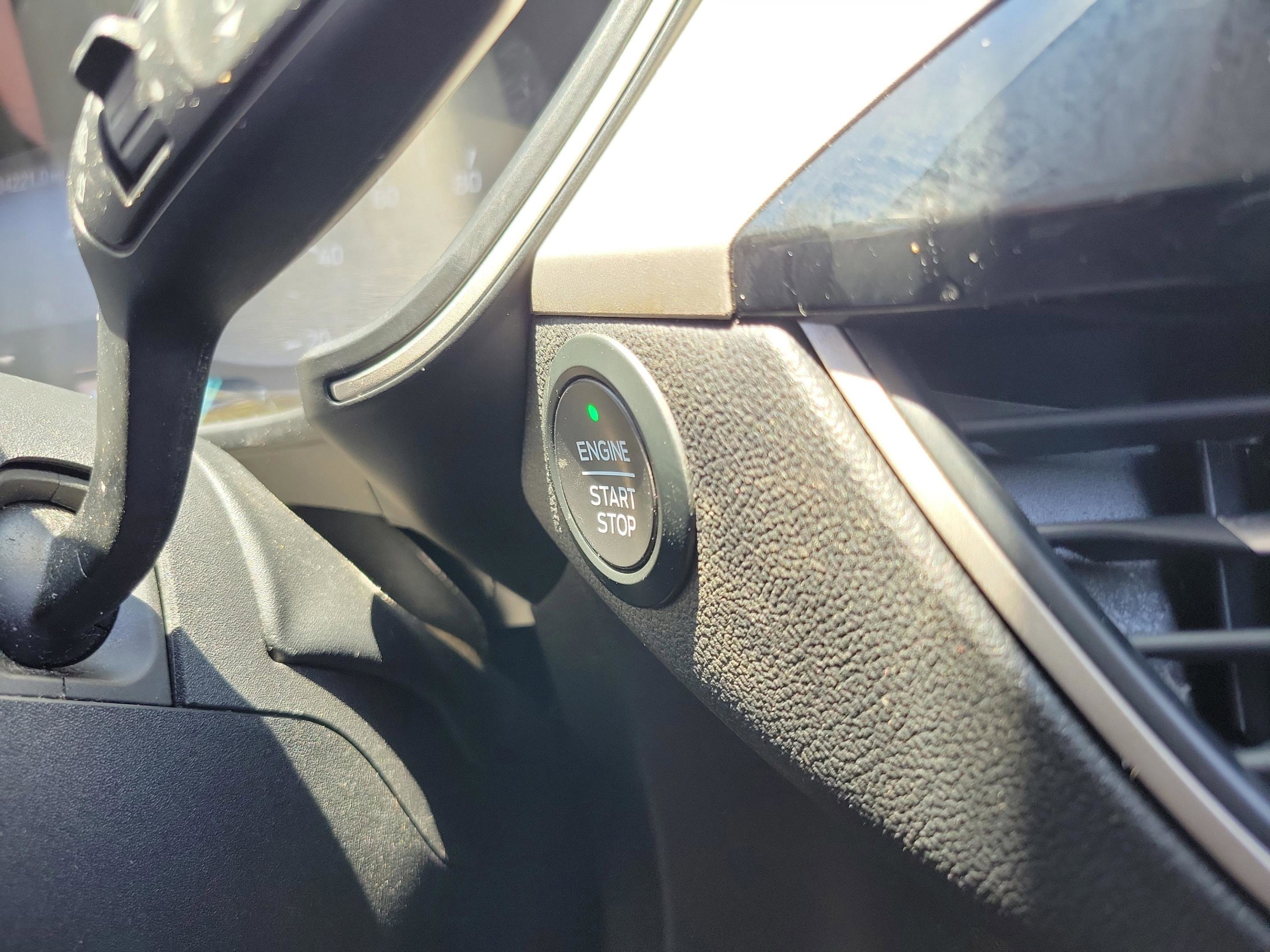 Certified 2021 Ford Escape SEL AWD/4WD image 26