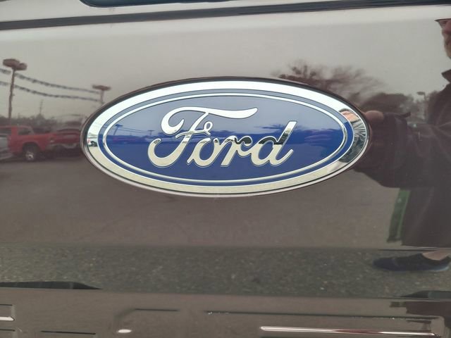 Certified 2018 Ford F150 XLT w/ Equipment Group 301A Mid image 7