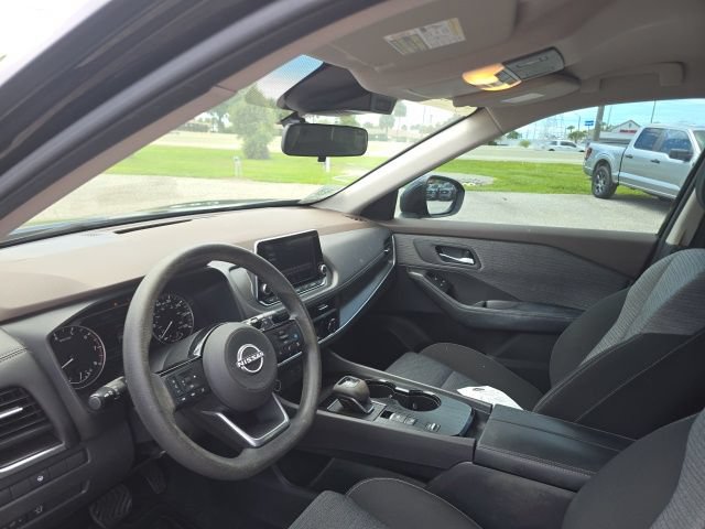 Used 2023 Nissan Rogue SV FWD image 10