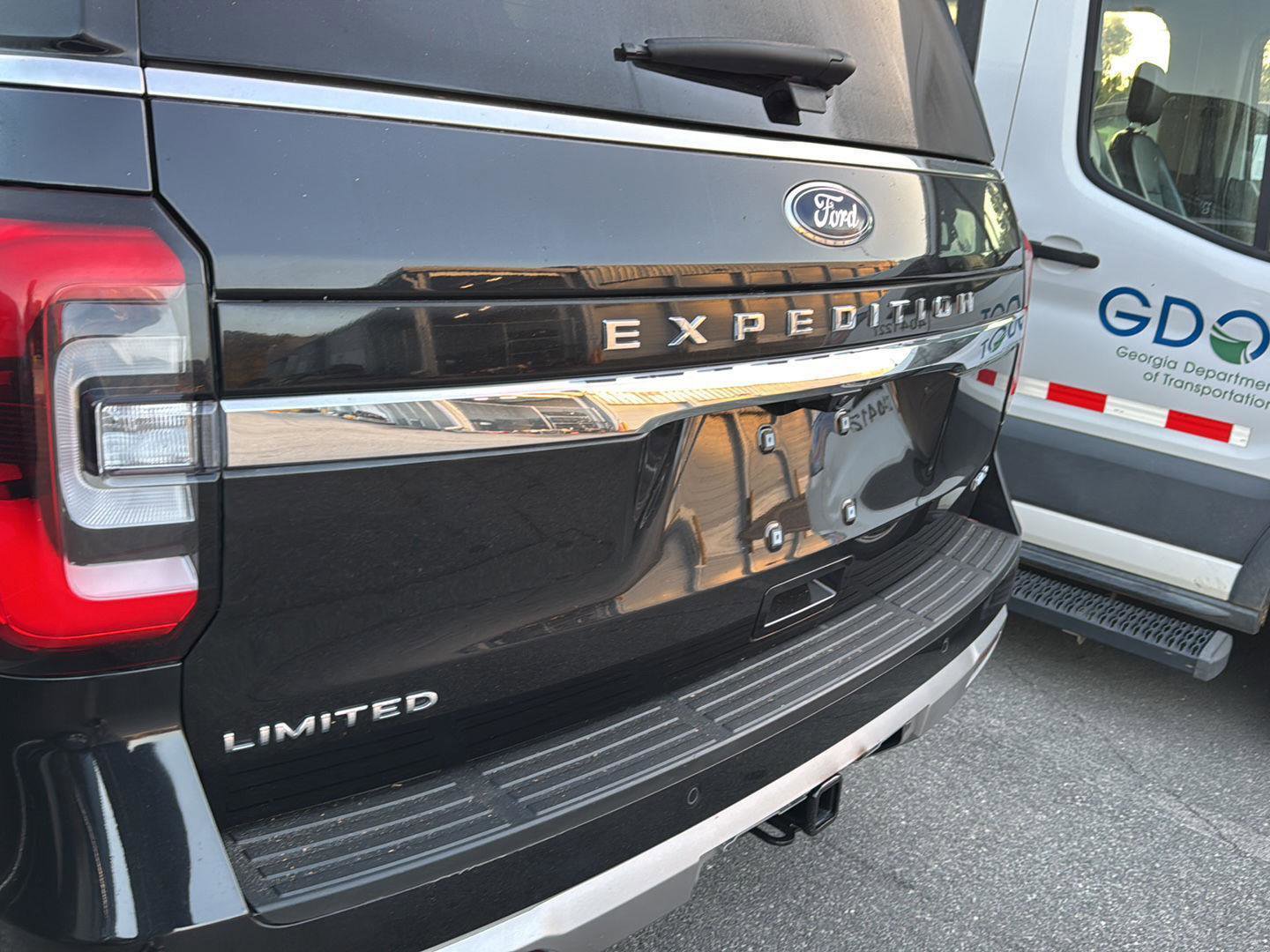 Certified 2024 Ford Expedition Max Limited image 8