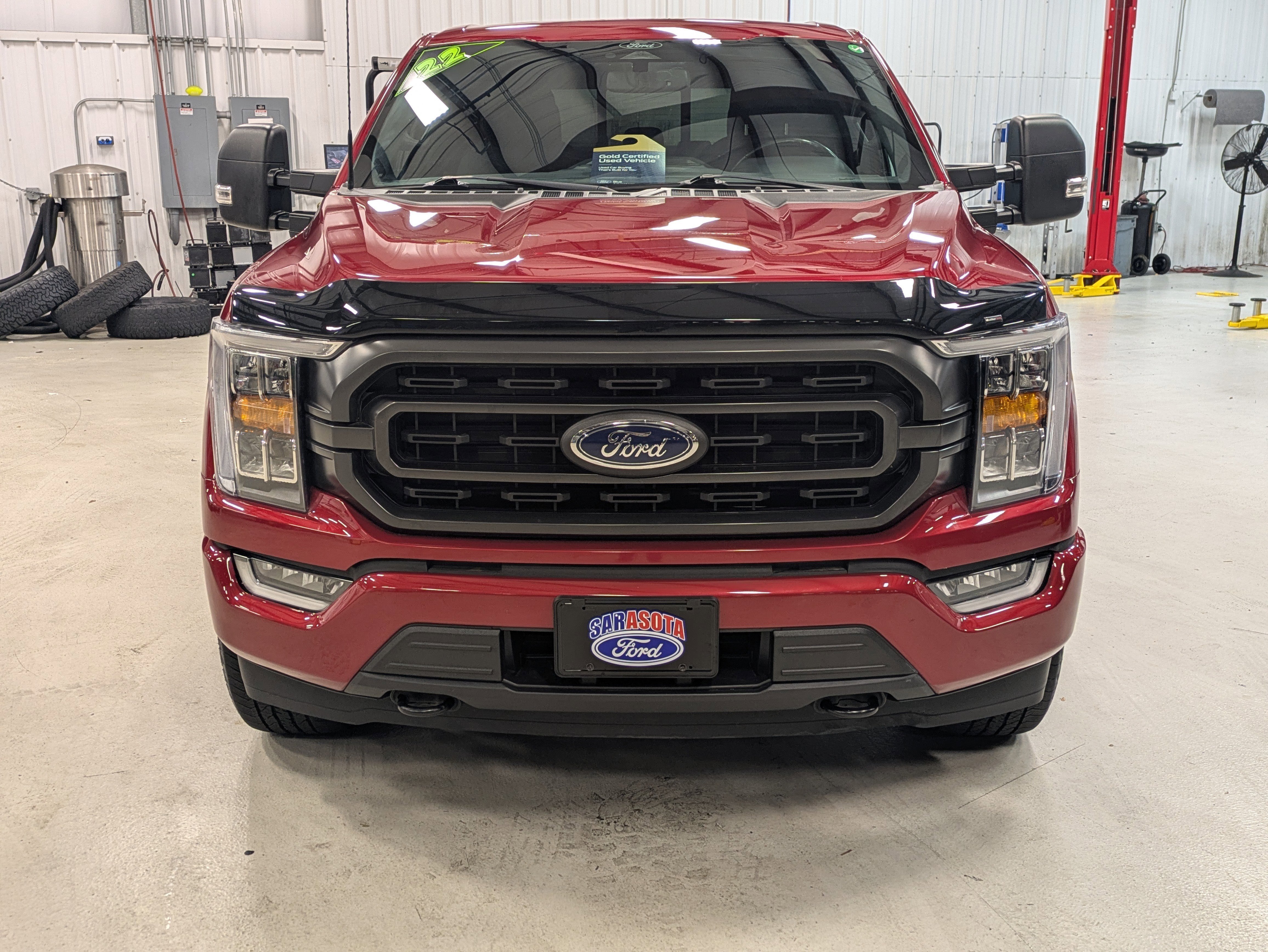 Certified 2022 Ford F150 XLT w/ Equipment Group 302A High image 9