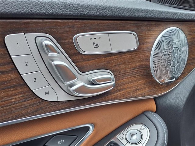 Used 2020 Mercedes-Benz C 300 4MATIC Sedan image 12