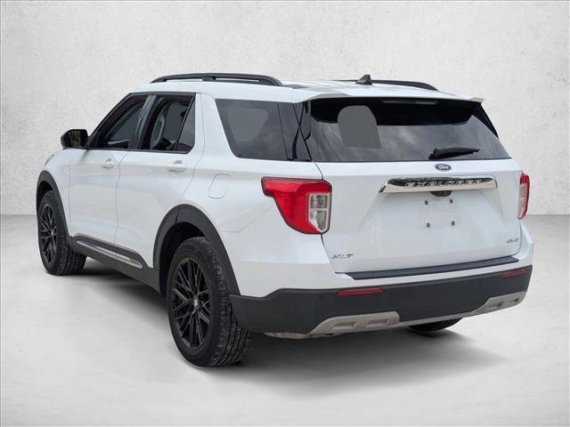 Certified 2023 Ford Explorer XLT w/ Equipment Group 202A AWD/4WD image 6