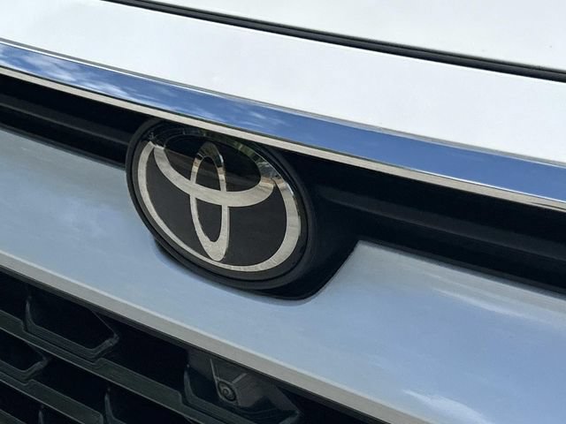 Used 2024 Toyota Grand Highlander AWD Hybrid image 10