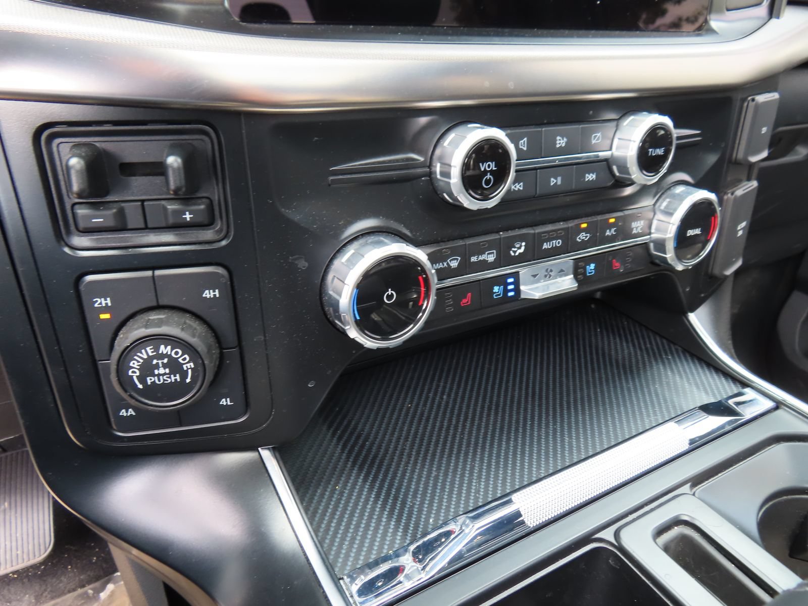 Certified 2023 Ford F150 Raptor AWD/4WD image 35