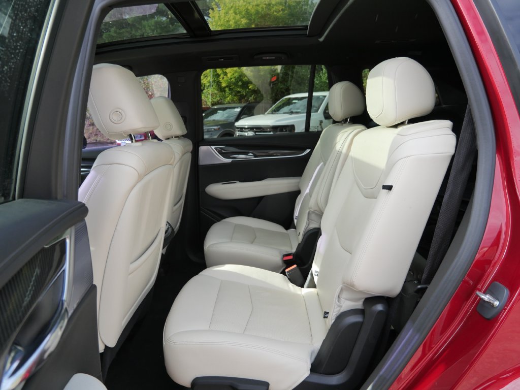 Used 2024 Cadillac XT6 Sport AWD/4WD image 20