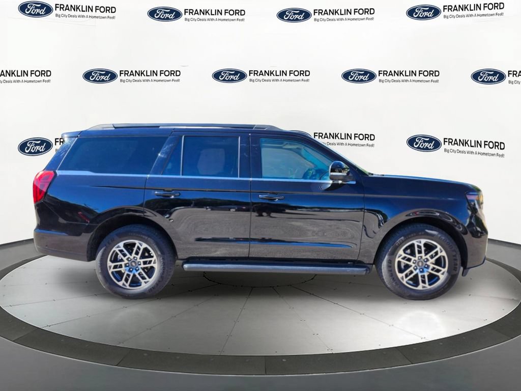 Certified 2025 Ford Expedition Active RWD image 6