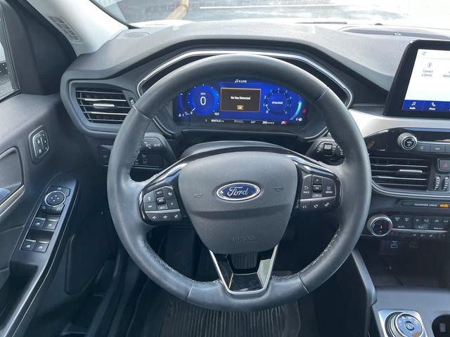 Certified 2022 Ford Escape SEL w/ Technology Package FWD image 18