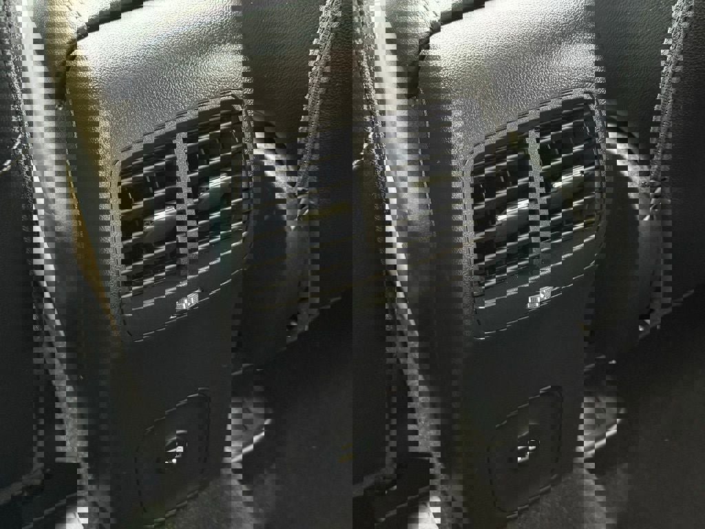 Certified 2022 Ford Escape SEL image 11