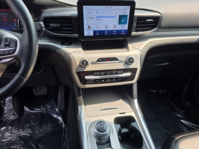 Certified 2023 Ford Explorer XLT w/ Equipment Group 202A AWD/4WD image 22