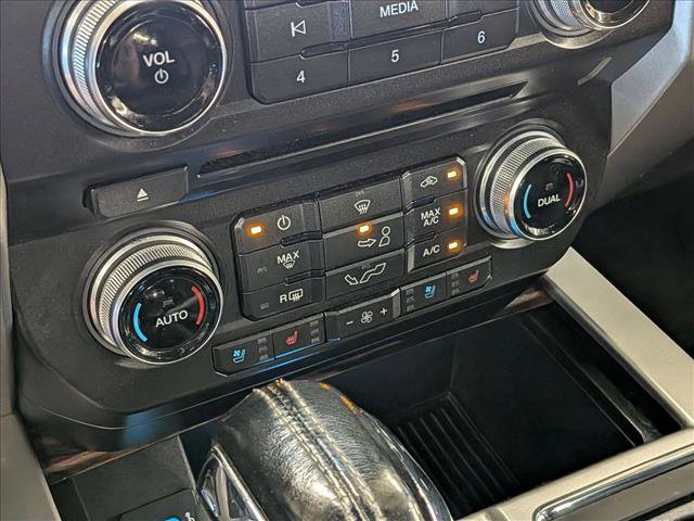 Certified 2018 Ford F150 Lariat w/ Equipment Group 502A Luxury AWD/4WD image 17