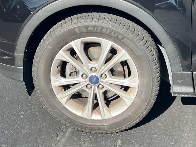 Certified 2018 Ford Escape SEL FWD image 5