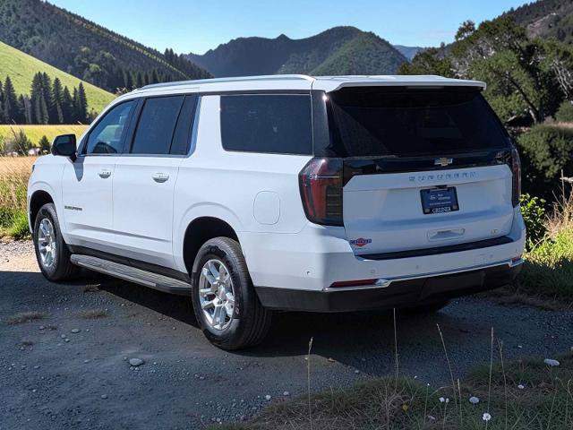 Used 2025 Chevrolet Suburban LT AWD/4WD image 4