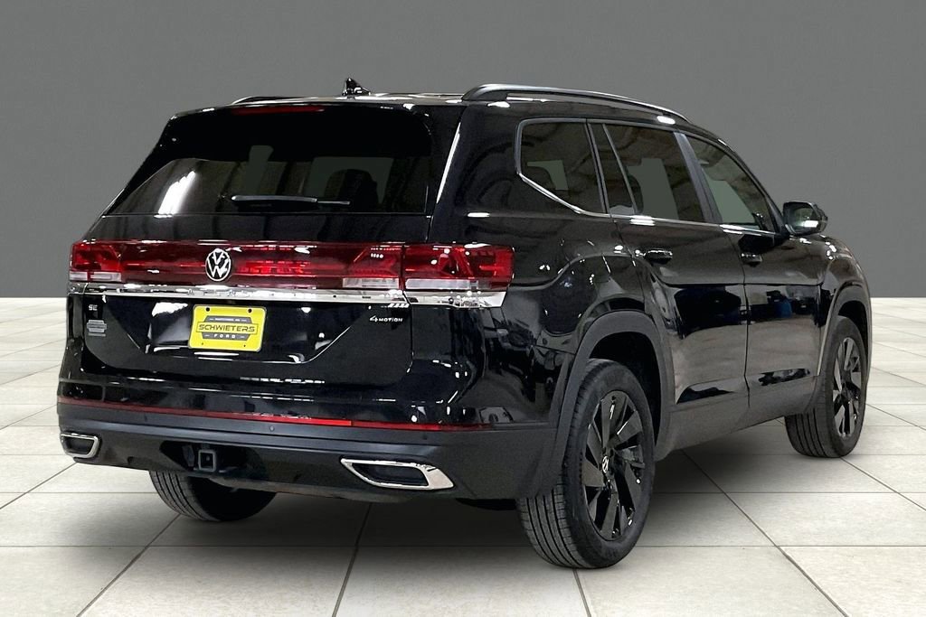 Used 2025 Volkswagen Atlas SE image 4