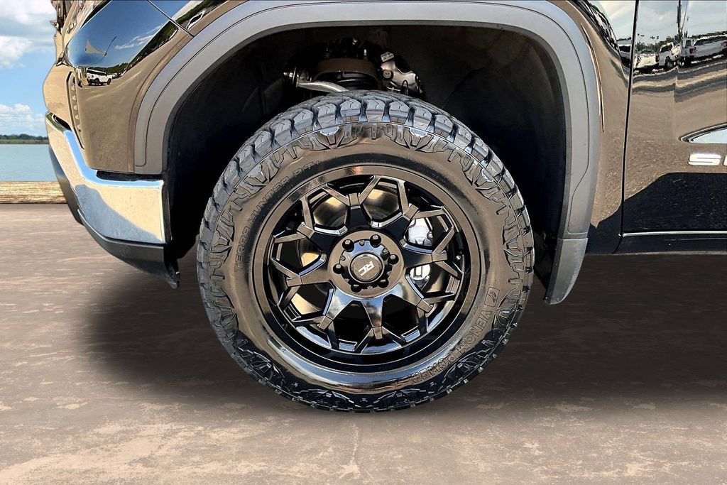 Used 2026 GMC Sierra 1500 SLT AWD/4WD image 36