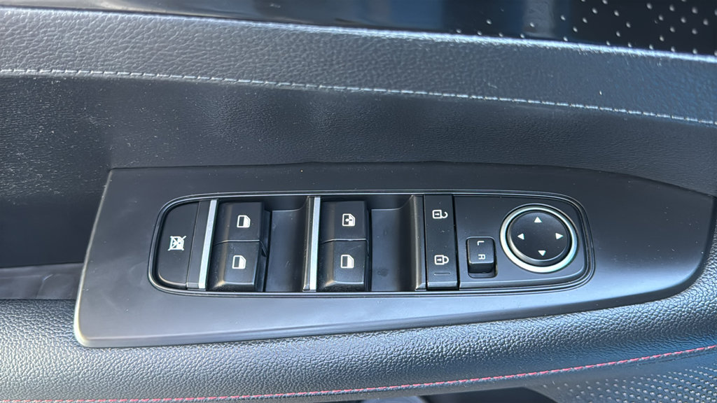 Used 2024 Kia Forte GT FWD image 19