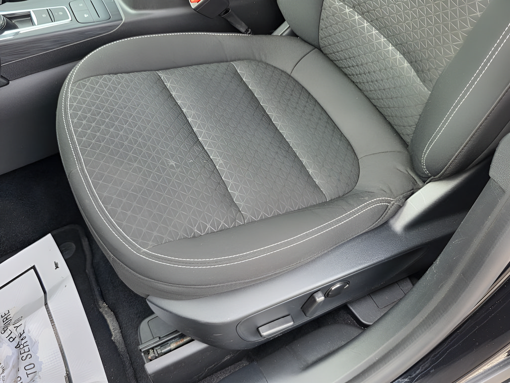 Certified 2024 Ford Escape Active AWD/4WD image 15