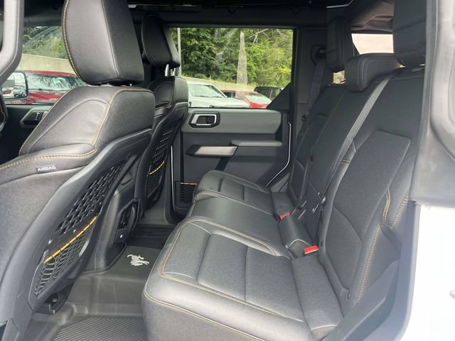 Certified 2023 Ford Bronco Badlands AWD/4WD image 15