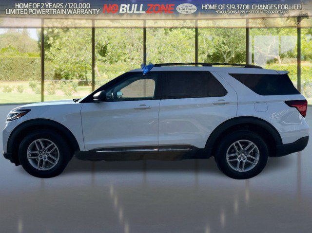Certified 2025 Ford Explorer Active AWD/4WD image 2