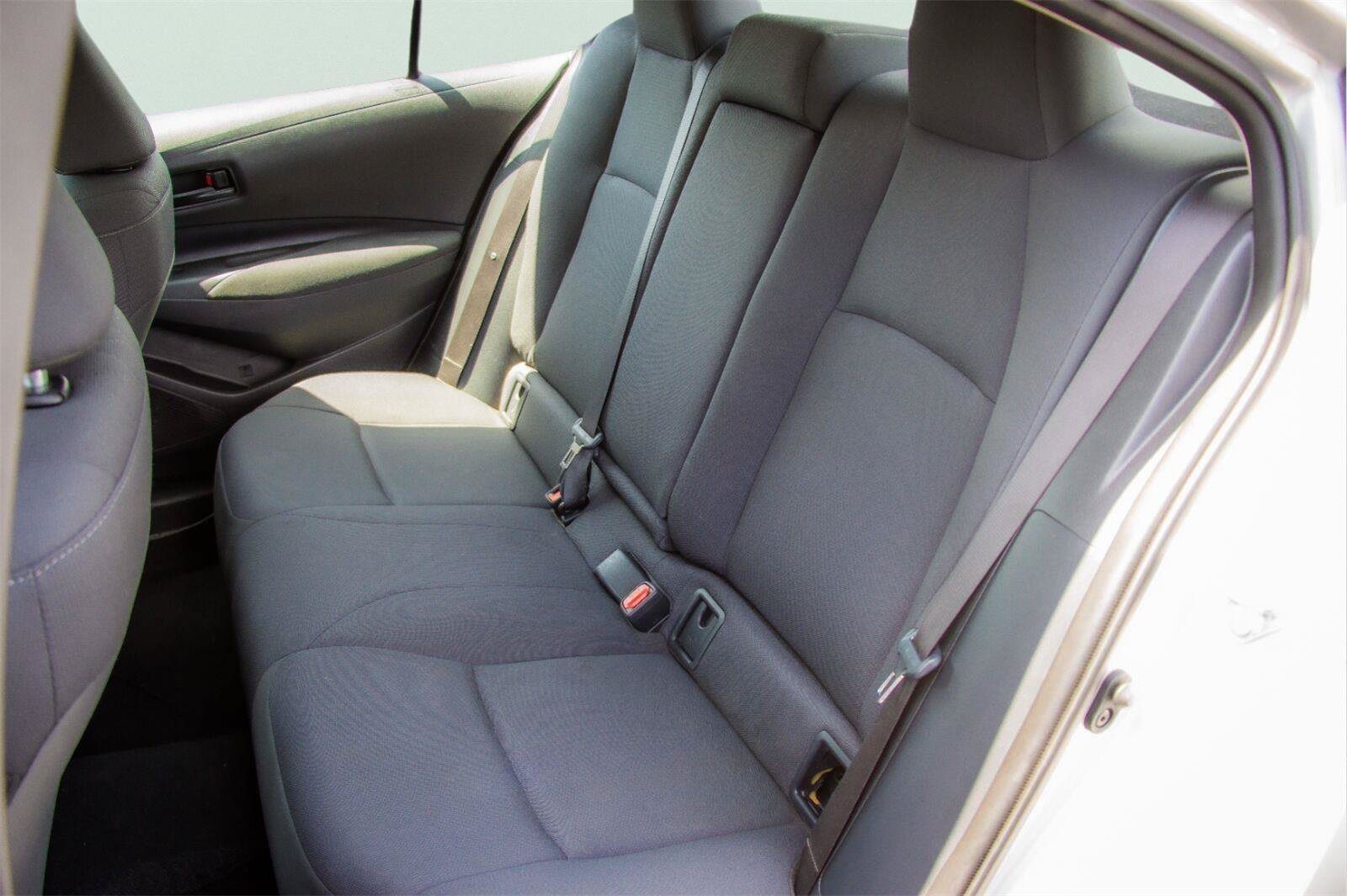 Used 2024 Toyota Corolla LE FWD image 9