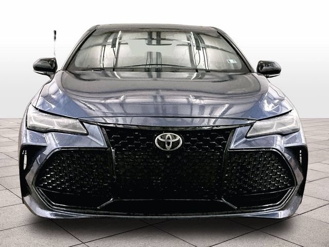 Used 2019 Toyota Avalon Touring w/ Advanced Safety Package FWD image 3
