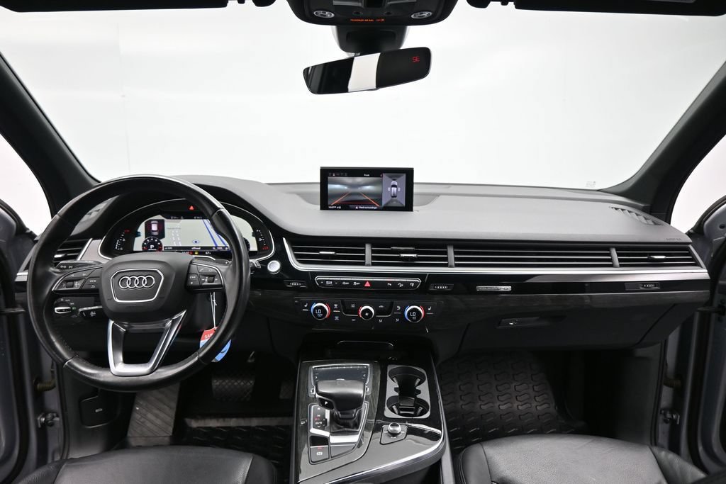 Used 2017 Audi Q7 3.0T Premium Plus w/ Premium Plus Package AWD/4WD image 24