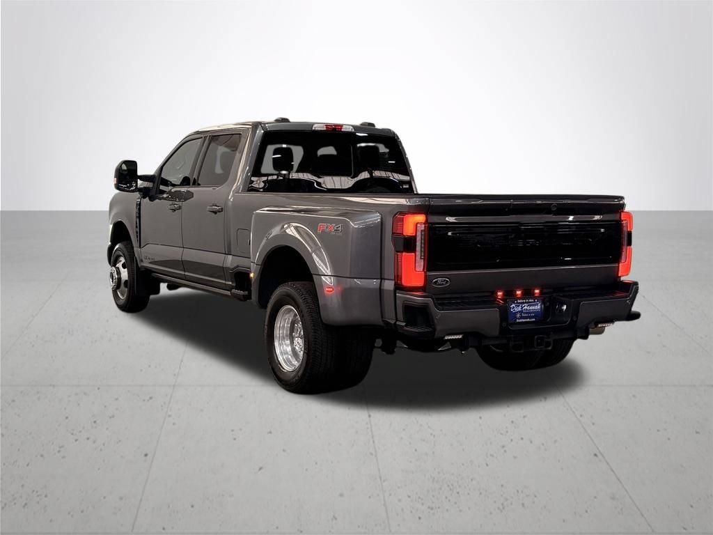 Certified 2025 Ford F350 Platinum AWD/4WD image 13