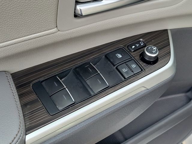 Used 2021 Toyota Sienna Limited FWD image 20