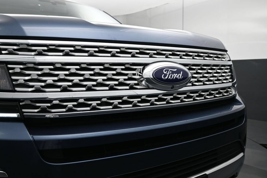 Certified 2020 Ford Expedition Platinum AWD/4WD image 4