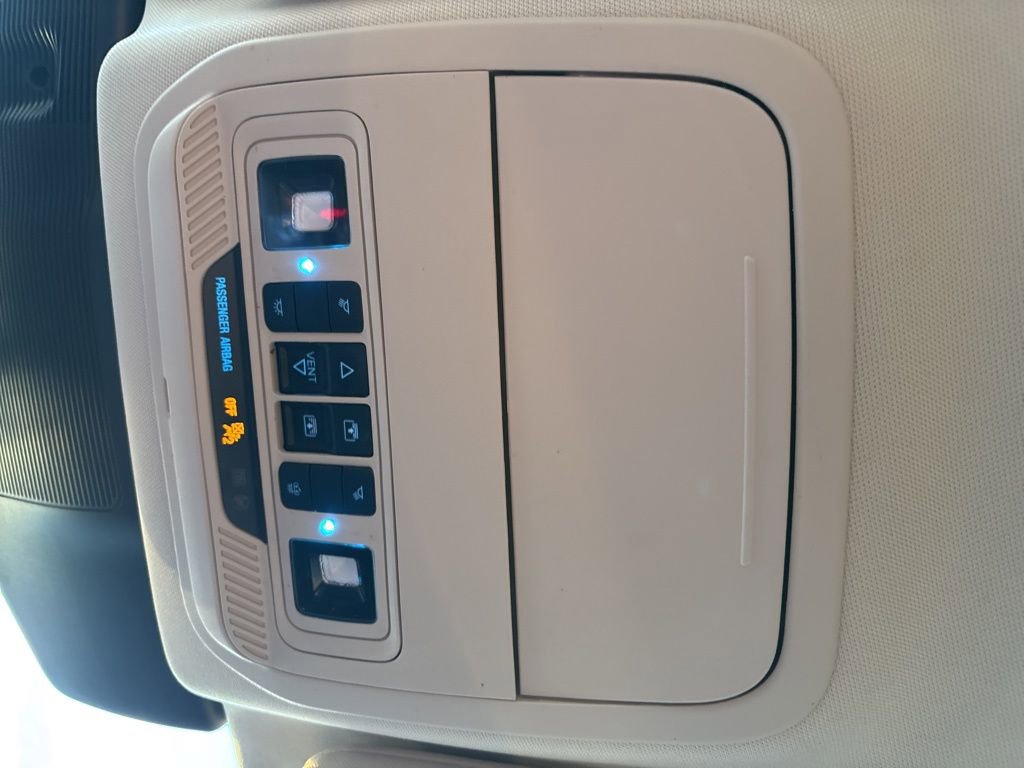 Certified 2023 Ford Explorer XLT w/ Equipment Group 202A image 21