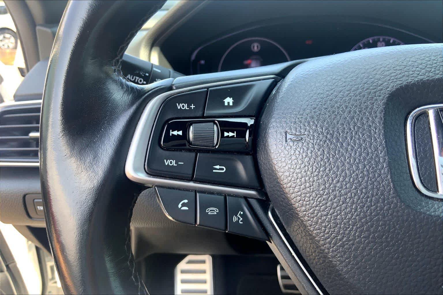 Used 2020 Honda Accord Sport image 24