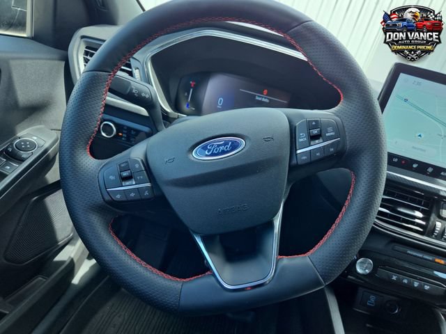 Certified 2023 Ford Escape ST-Line w/ Tech Pack #1 AWD/4WD image 14