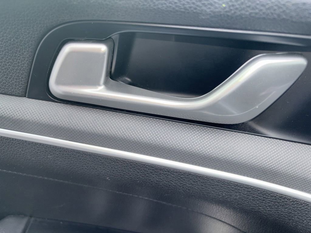 Used 2022 Kia K5 LXS image 23