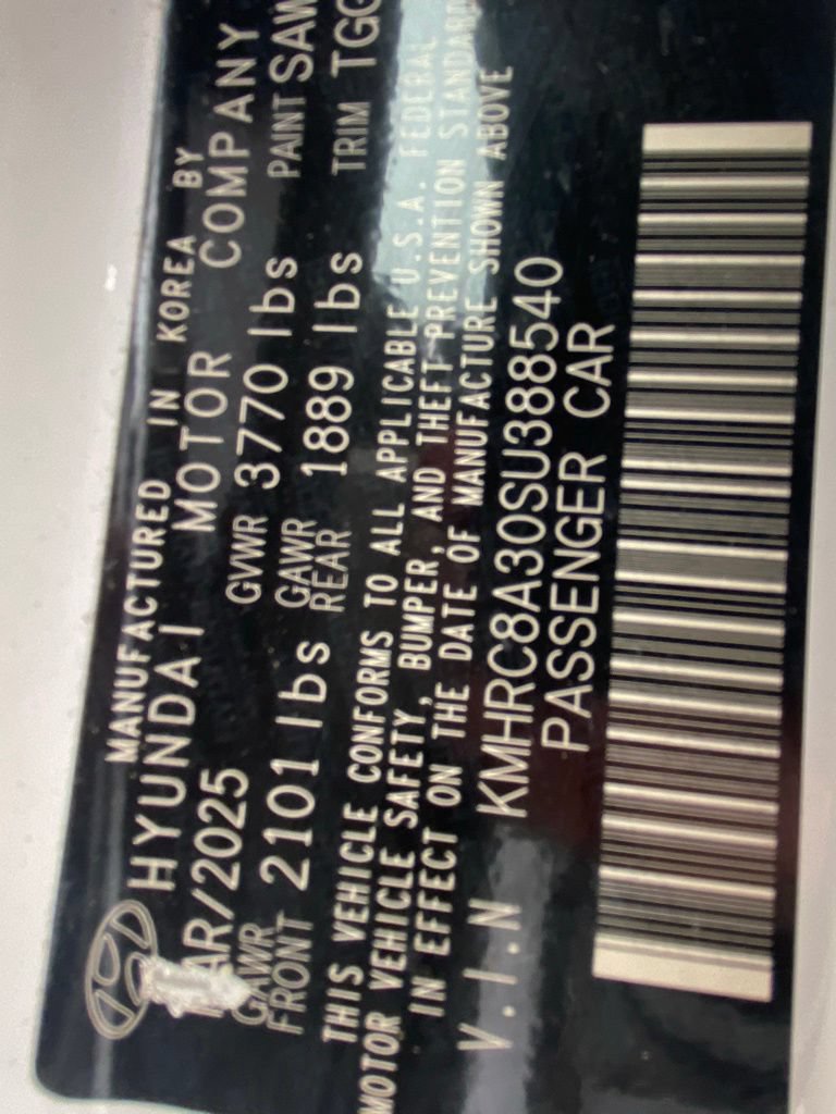 Used 2025 Hyundai Venue SEL FWD image 10