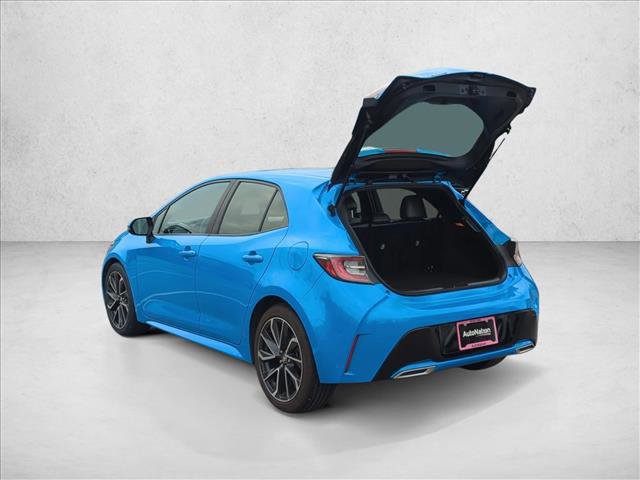 Used 2021 Toyota Corolla XSE video 3