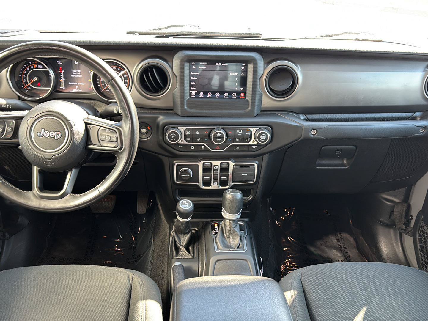 Used 2021 Jeep Gladiator Sport AWD/4WD image 10