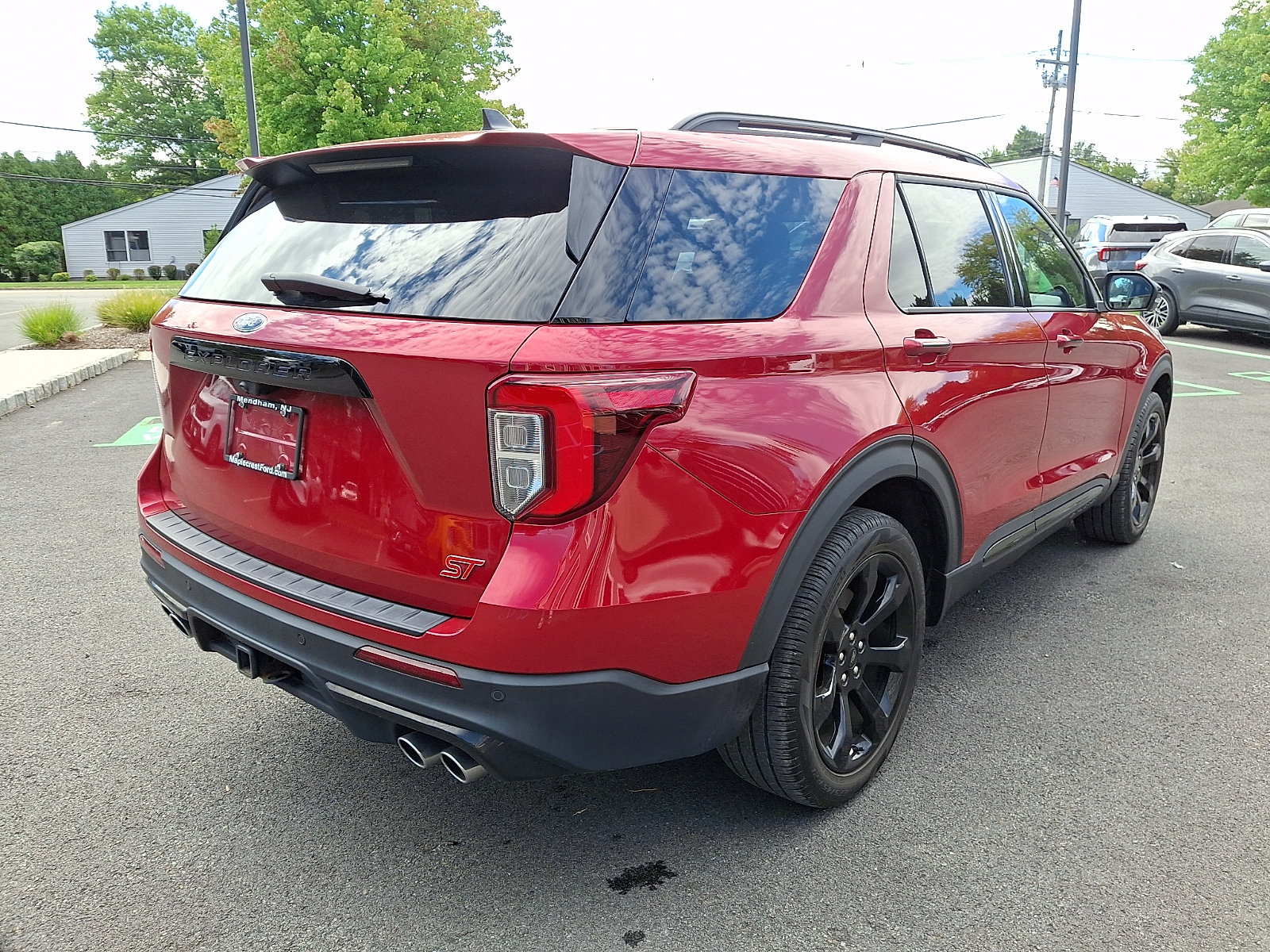 Certified 2023 Ford Explorer ST w/ Equipment Group 401A AWD/4WD image 5