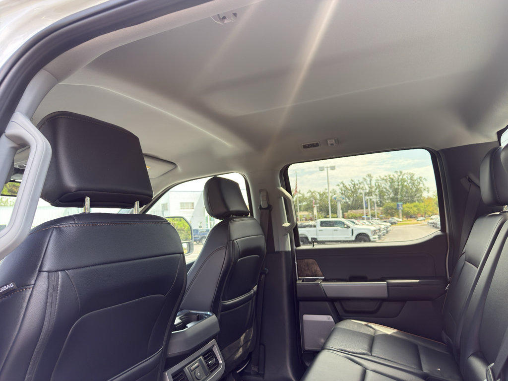 Certified 2025 Ford F250 Lariat AWD/4WD image 16