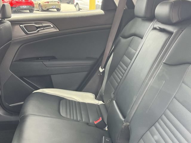 Used 2025 Kia Sportage SX FWD image 25