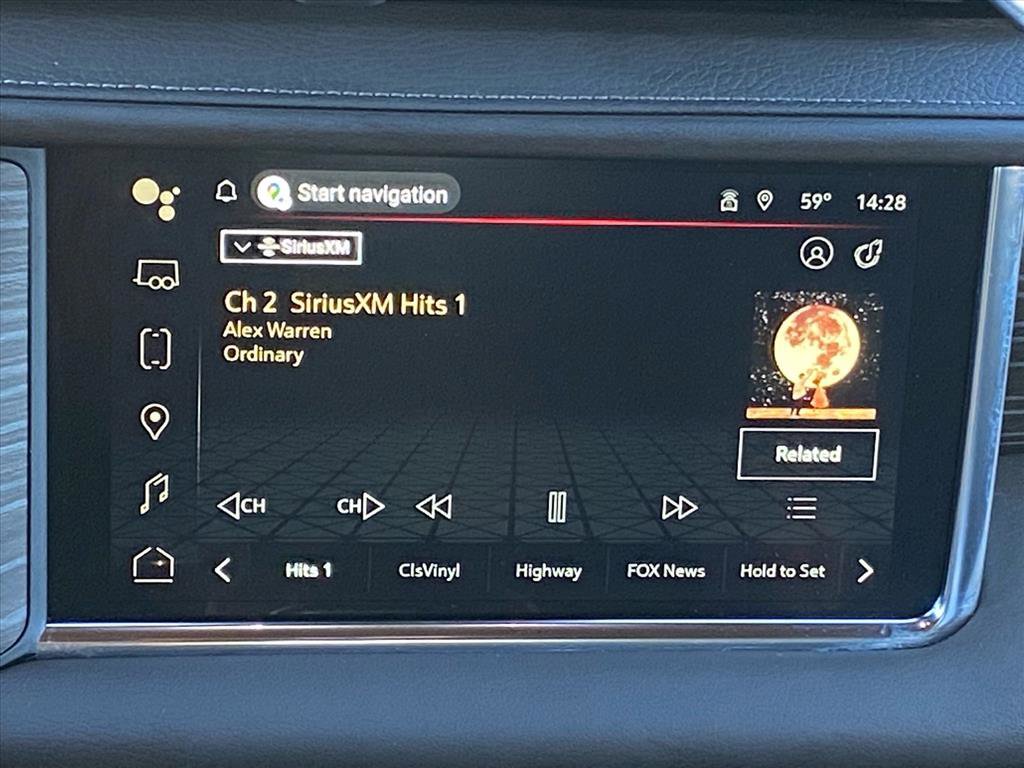 Used 2024 GMC Yukon XL Denali w/ Advanced Technology Package image 10