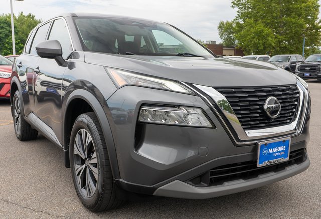 Used 2021 Nissan Rogue SV AWD/4WD image 4