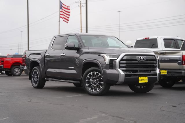 Used 2024 Toyota Tundra Limited w/ Power Package AWD/4WD image 2