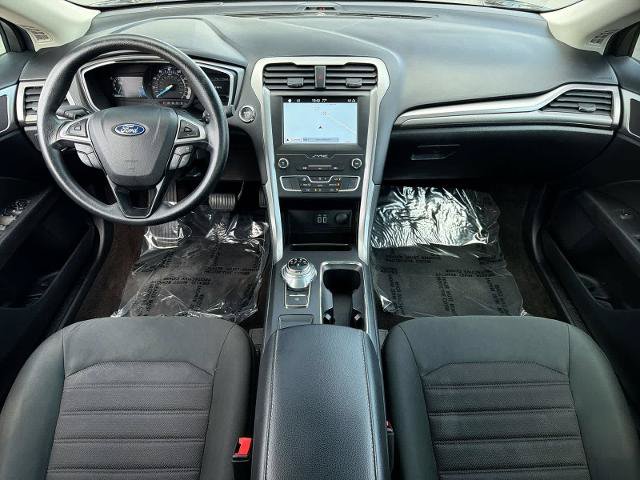 Certified 2019 Ford Fusion SE FWD image 16